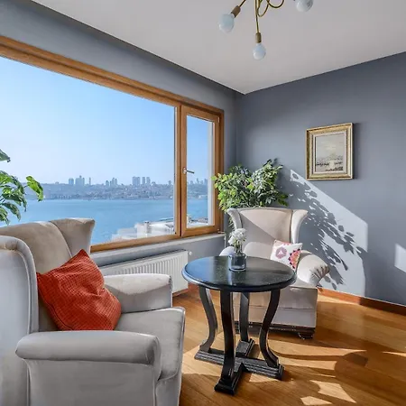 Duplex Flat W Panoramic Bosphorus View And Terrace * اسطنبول