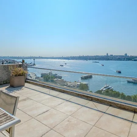 Duplex Flat W Panoramic Bosphorus View And Terrace شقة